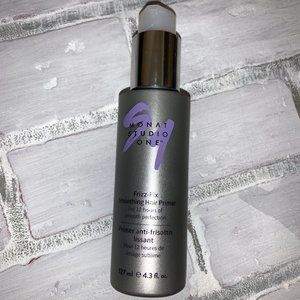 Monat Studio One Frizz-Fix Smoothing Hair Primer